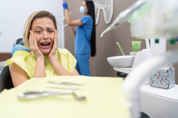 Best Emergency Dentist for Lost Fillings or Crowns in Crystal City, TX