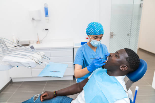 Best Emergency Dentist for Lost Fillings or Crowns in Crystal City, TX